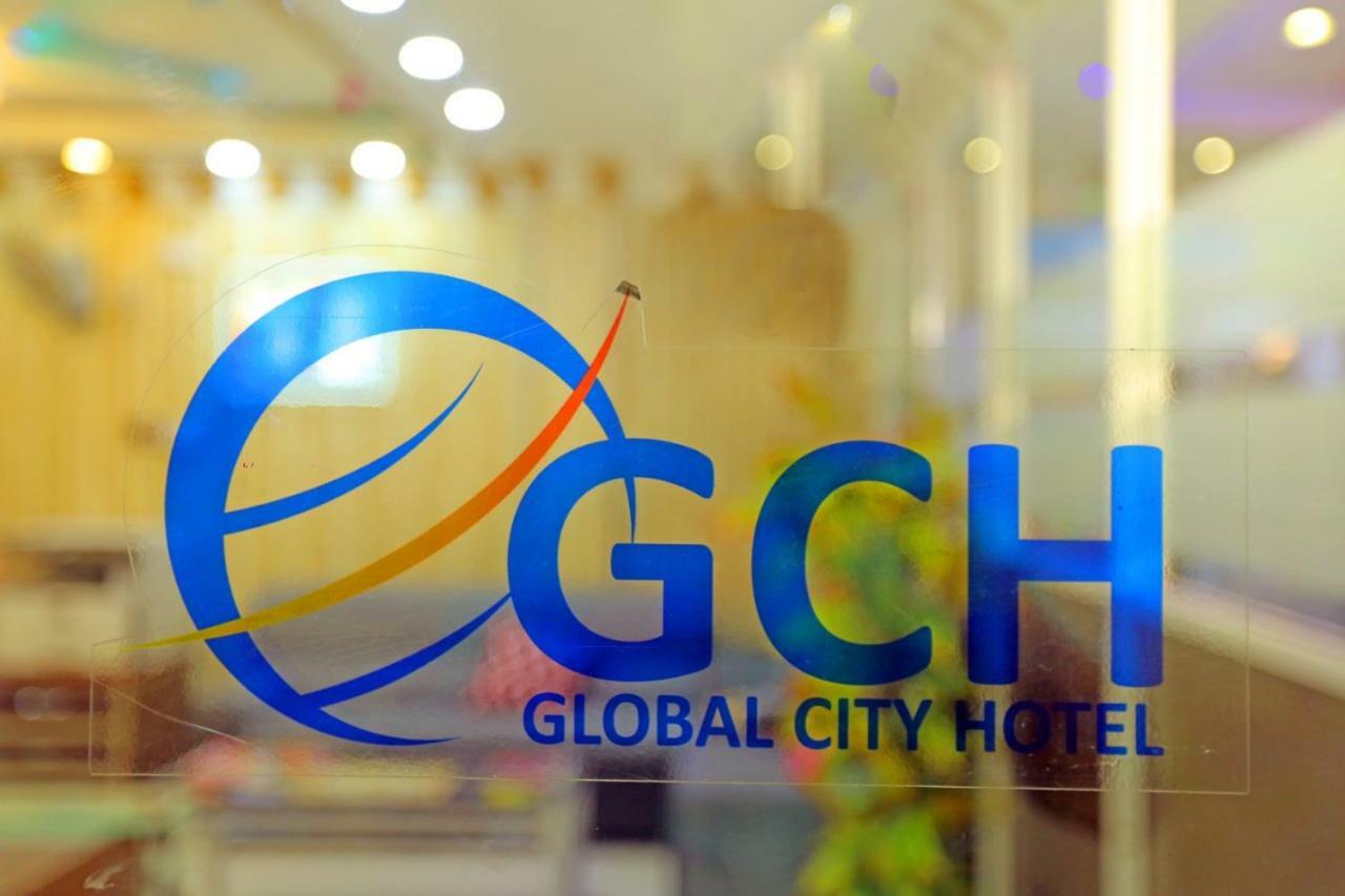 Global City Hotel Maligawatta Exterior photo